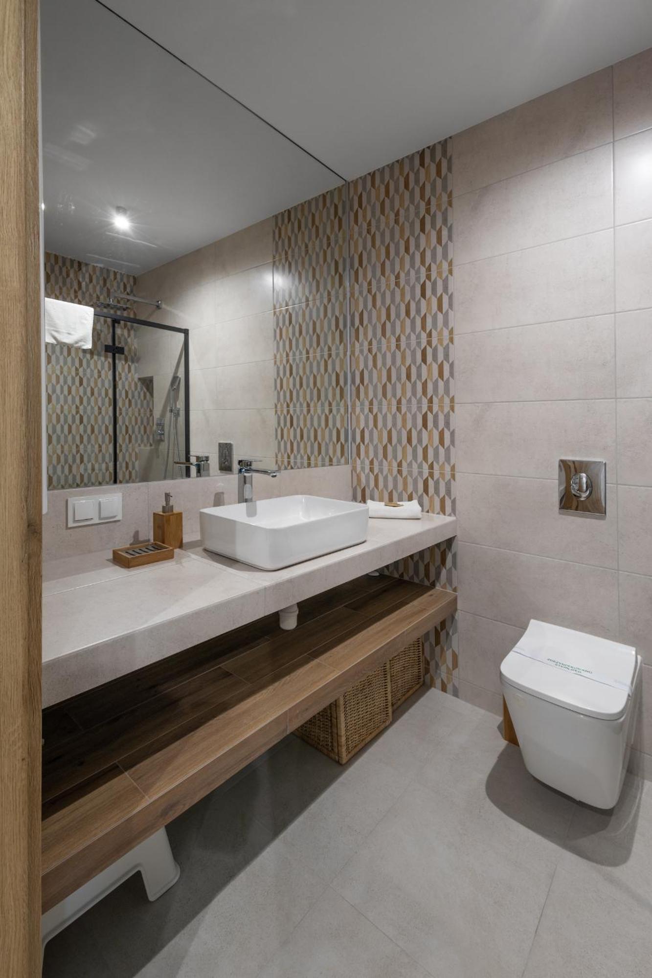 Gold Apartments Cicha 12 - Centrum - Dwie Sypialnie I Parking Krynica Zdroj Eksteriør bilde