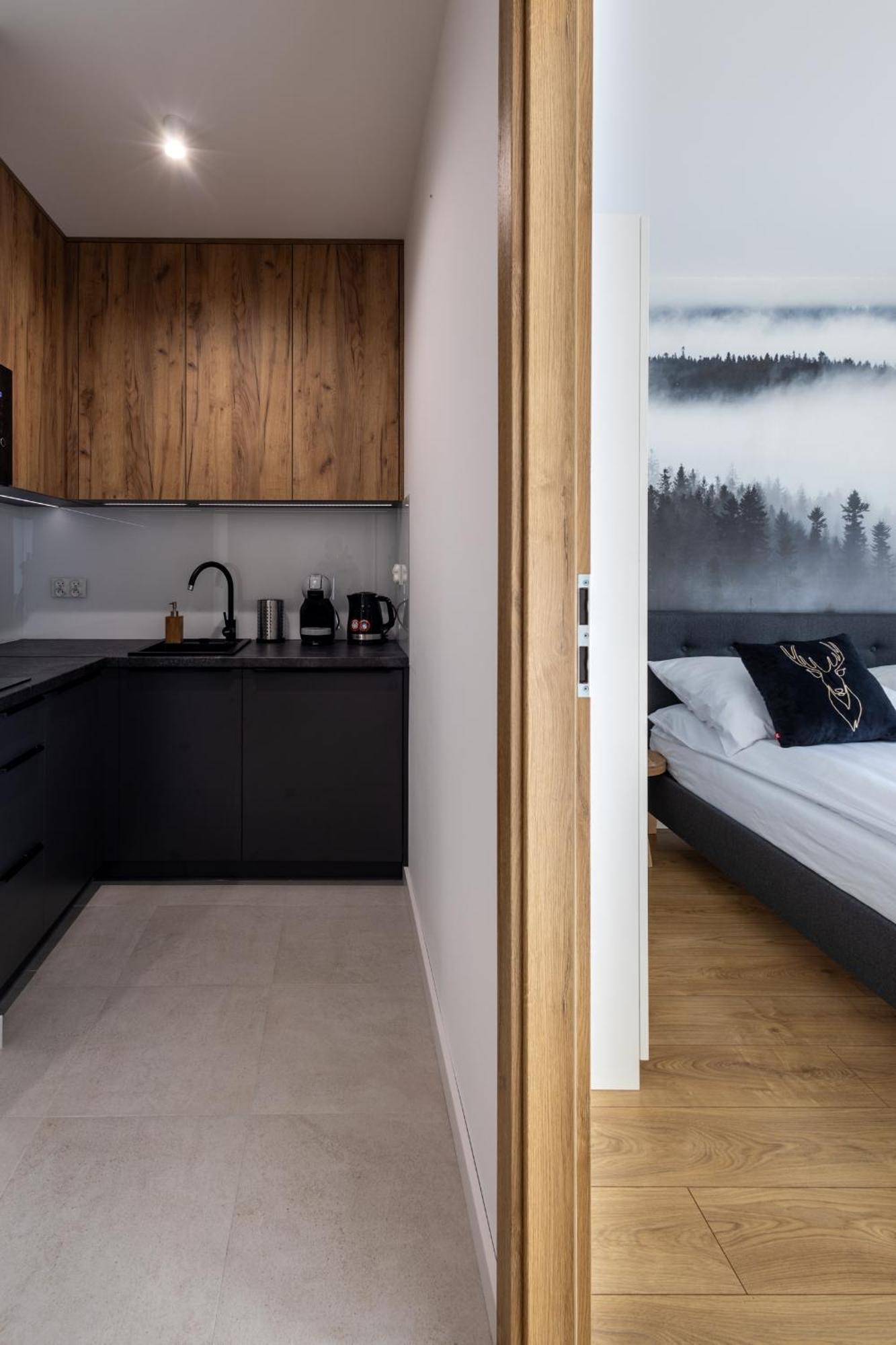 Gold Apartments Cicha 12 - Centrum - Dwie Sypialnie I Parking Krynica Zdroj Eksteriør bilde